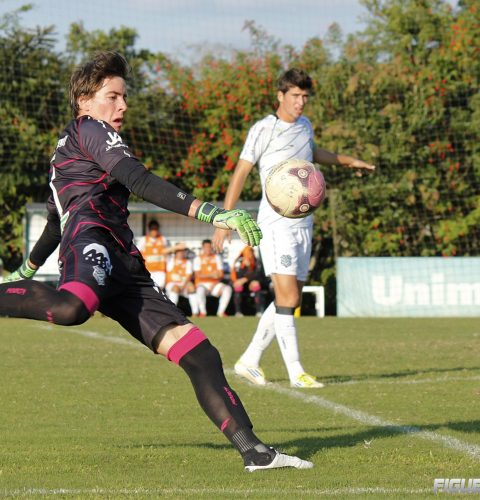 Figueirense anuncia peneira para goleiros