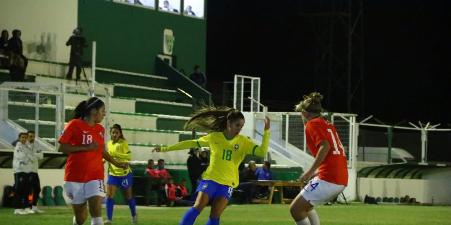 Brasil bate Chile e mantém 100% no Sul-Americano Feminino Sub-20