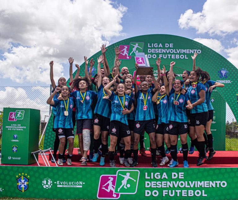 Centro Olímpico bate Internacional e conquista Liga de Desenvolvimento Feminina Sub-14