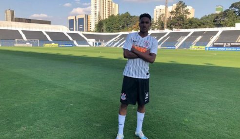 Conheça mais sobre Cauê Santos, do Corinthians