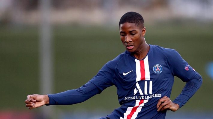 PSG-FRA negocia jovem malinês em definitivo com o Standard Liège-BEL