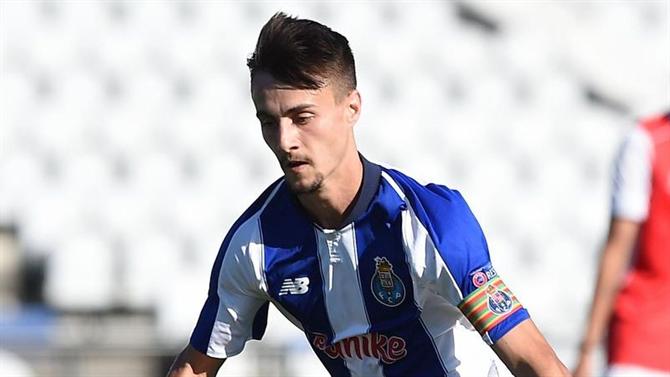 Jovem promessa do Porto está a caminho da Premier League