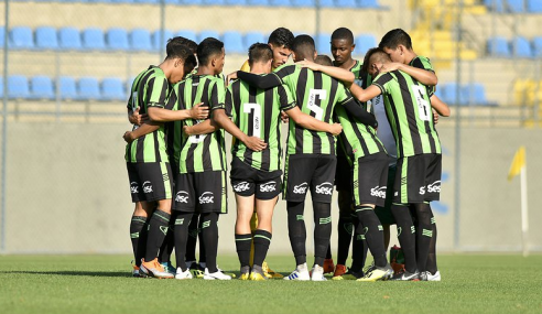 América-MG retoma atividades remotas nas categorias de base