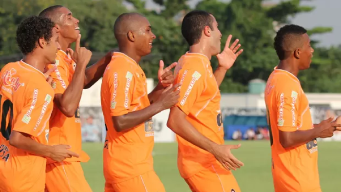 #TBT: Técnico relata espírito vitorioso do Nova Iguaçu, campeão da Taça Guanabara sub-20 de 2012