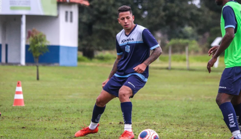 Marília contrata meia do América-MG por empréstimo