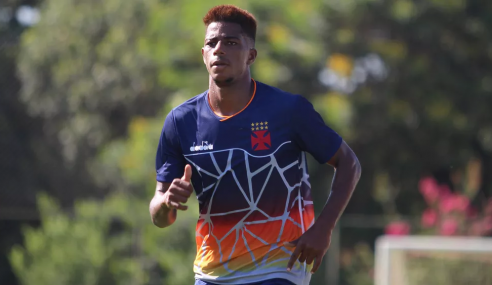 Atlético-MG fecha com zagueiro ex-Vasco para o sub-20