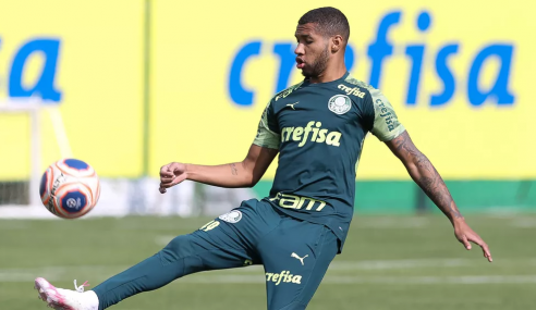 Atacante do Palmeiras desperta interesse do City Football Group