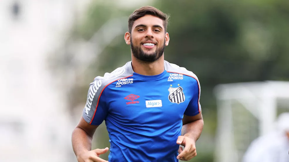 Santos cobre proposta do Internacional e ficará com Yuri Alberto