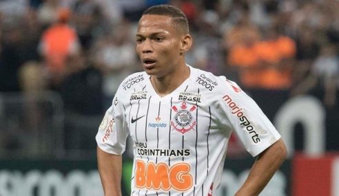 Janderson é emprestado pelo Corinthians ao Atlético-GO