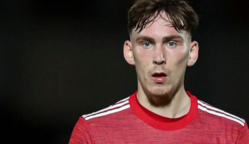 James Garner é emprestado pelo Manchester United-ING ao Watford-ING
