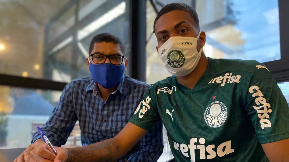 Palmeiras assina com duas promessas do sub-17