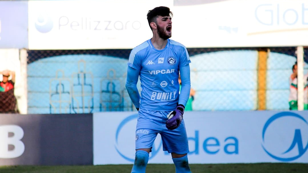 Fluminense fecha com goleiro do Tubarão para o sub-20