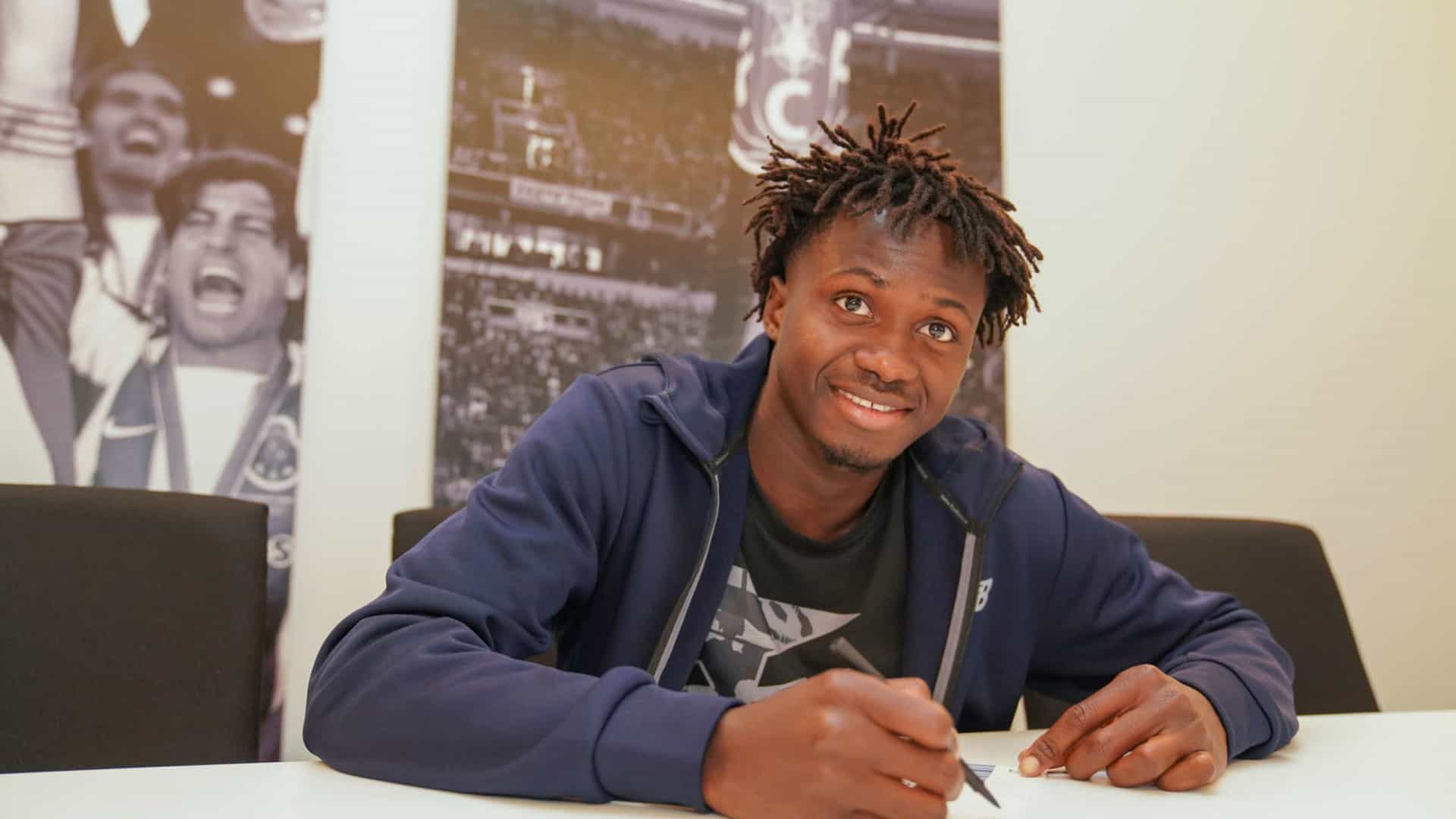 Madi Queta deixa FC Porto-POR e acerta com o Farense-POR
