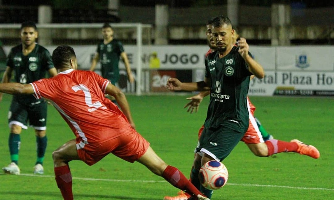 Aparecidense anuncia contratação de dois jovens jogadores do Goiás