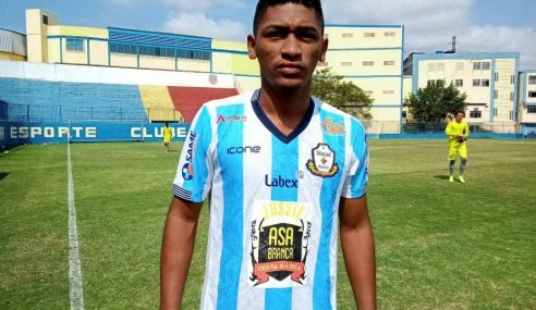Macaé Esporte contrata jogador com passagens por Cruzeiro e Palmeiras