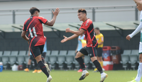 Athletico-PR goleia Goiás por 5 a 0 em jogo do Brasileirão sub-20