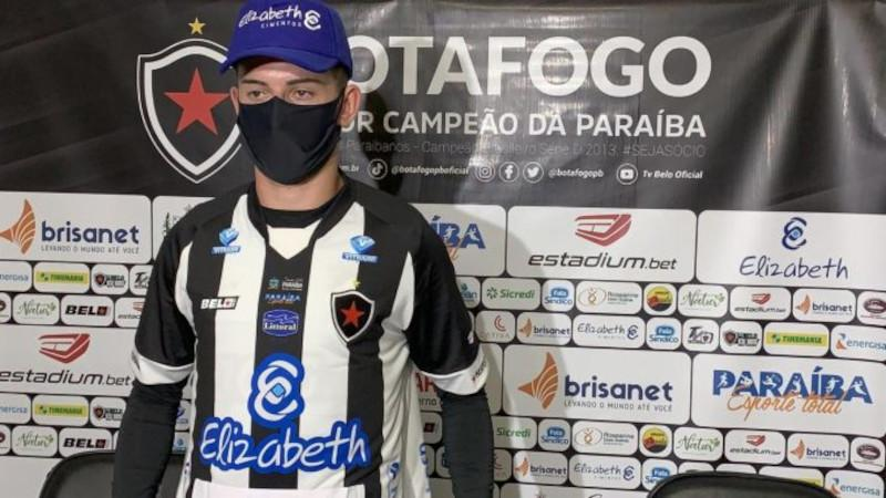 Botafogo-PB anuncia a contratação de jovem atacante do Brasil de Pelotas