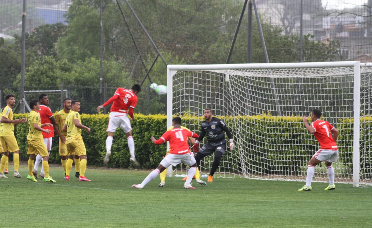 Inter goleia Galvez no jogo de ida das oitavas da Copa do Brasil sub-20