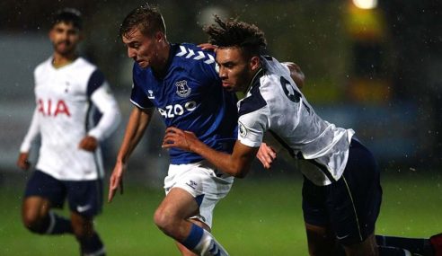 Tottenham empata e perde chance de reassumir liderança no Inglês sub-23
