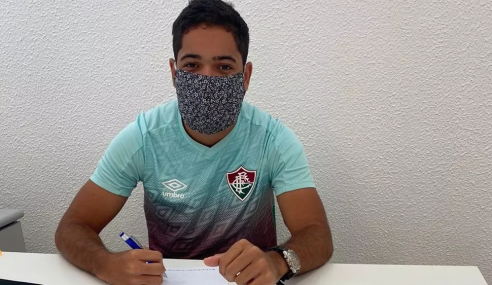 Gabriel Silveira volta ao Fluminense para reforçar o time sub-23