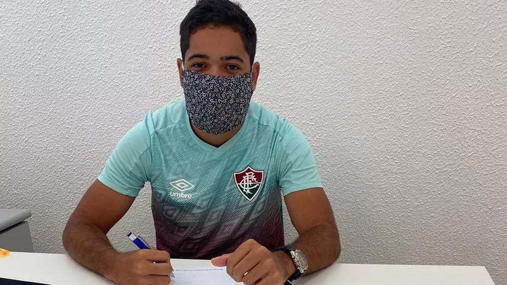 Gabriel Silveira volta ao Fluminense para reforçar o time sub-23