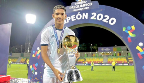 Atlético-MG fecha com meia argentino Matías Zaracho
