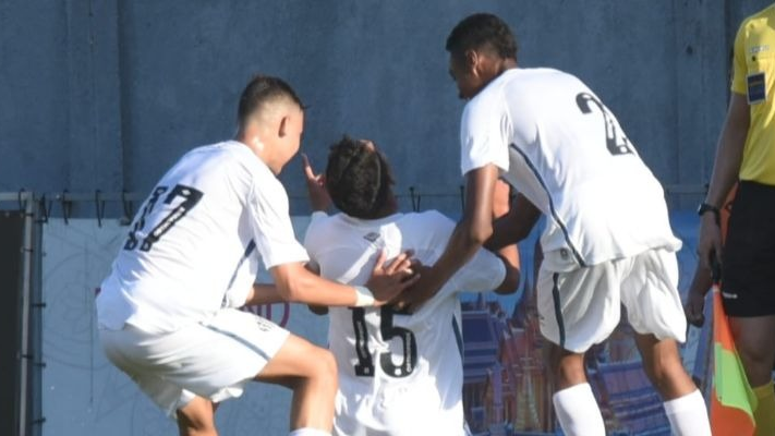 Santos marca no fim e empata com o Vitória pelo Brasileirão sub-17