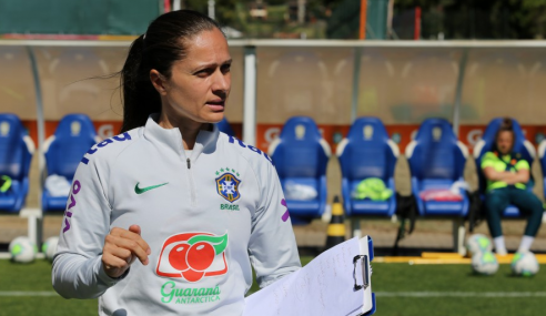 Técnica destaca apoio psicológico em novo período de treinos da seleção feminina sub-17