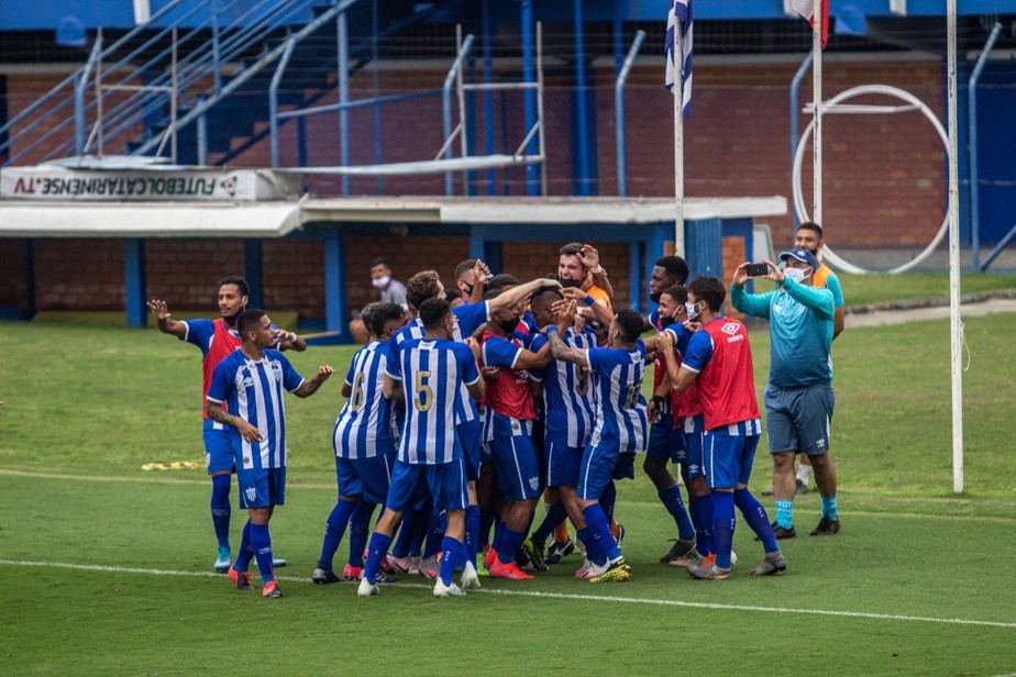 Avaí vence Nacional-AM por 2 a 0 e está nas oitavas de final da Copa do Brasil sub-20