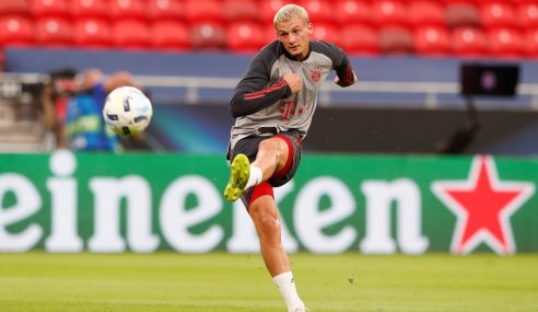 Leeds United-ING acerta termos com meia que joga no Bayern de Munique-ALE