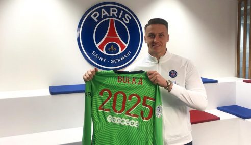 Paris Saint-Germain-FRA empresta goleiro Marcin Bułka ao Cartagena-ESP