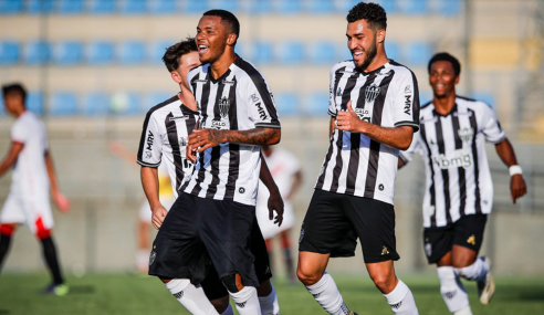 Com dois de artilheiro, Atlético-MG goleia Vitória pelo Brasileirão sub-20