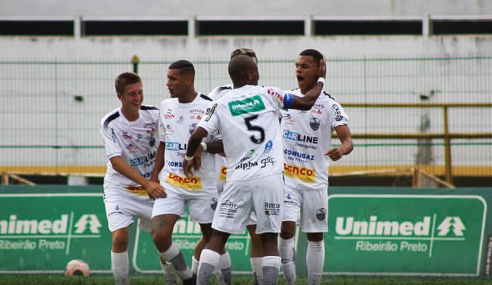 Comercial leva virada, mas busca empate com o Linense pelo Paulistão sub-20