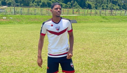 Atlético vence Flugoiânia e iguala Vila Nova na ponta do Torneio FGF Sub-17