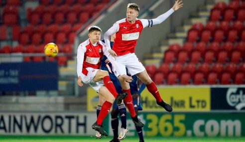 Com gol no fim, Arsenal avança na Copa da Inglaterra Sub-18