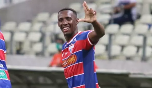 Flamengo acerta venda de Yuri César, que estava no Fortaleza
