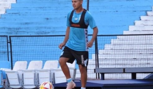 Racing-ARG empresta meia de 20 anos para a Universidad de Concepción-CHI