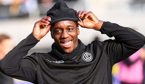 Juventus-ITA contrata atacante do Lugano-SUI