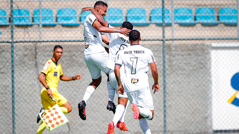 Nos pênaltis, Atlético-MG elimina Corinthians e avança à final do Brasileirão Sub-20