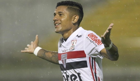 São Paulo amplia empréstimo de atacante Galeano