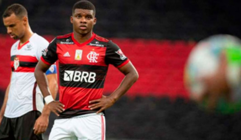 Modelo do negócio muda e Flamengo encaminha venda de Lincoln ao Vissel Kobe, do Japão