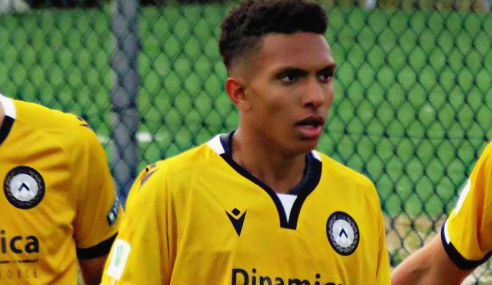 Internacional contrata filho de ex-atacante Amoroso para o sub-20