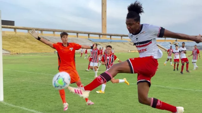 São Paulo bate River-PI e fará clássico nas semifinais da Copa do Brasil Sub-17