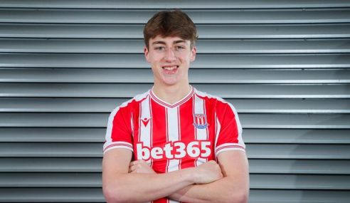 Stoke City-ING anuncia jovem atacante emprestado pelo Tottenham-ING