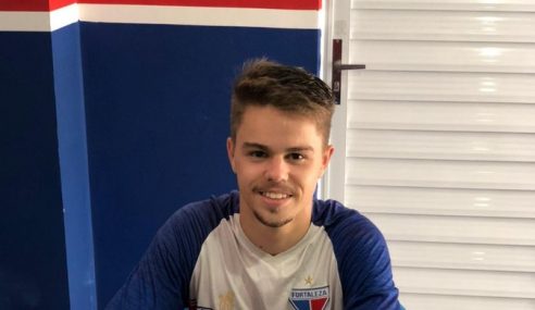 Fortaleza contrata atacante de 18 anos em definitivo