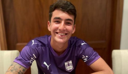 Clube uruguaio anuncia assinatura do primeiro contrato profissional do filho de Loco Abreu
