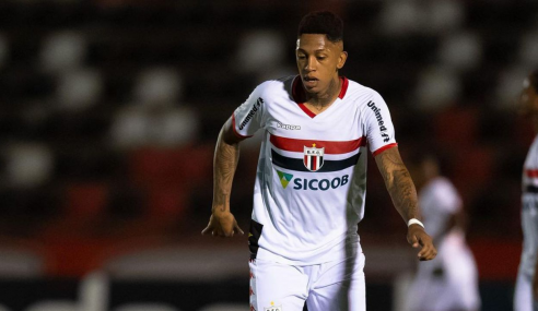 Ceará anuncia zagueiro Jordan, ex-Botafogo-SP