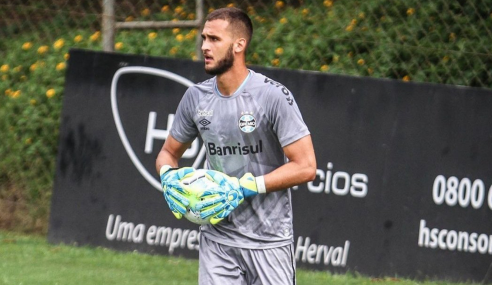 Ceará fecha com goleiro da base do Grêmio para o time principal