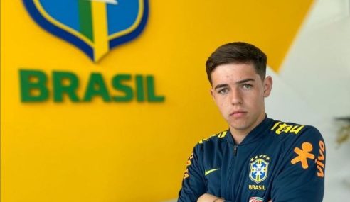 Grêmio contrata ex-goleiro do Internacional