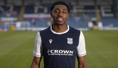 Tottenham-ING empresta jovem ao Dundee-ESC até o final da temporada